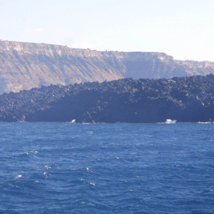 ΕΚΠΑ: Υπαρκτός ο κίνδυνος για τσουνάμι σε περιοχές μεταξύ Σαντορίνης και Αμοργού - Χάρτης