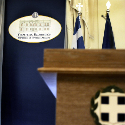 Το ελληνικό υπουργείο Εξωτερικών καταδικάζει την αιματοχυσία στη Συρία