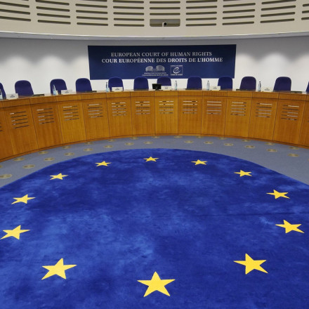 Η Ρωσία καταδικάζεται για την υπόθεση δολοφονίας δύο δημοσιογράφων