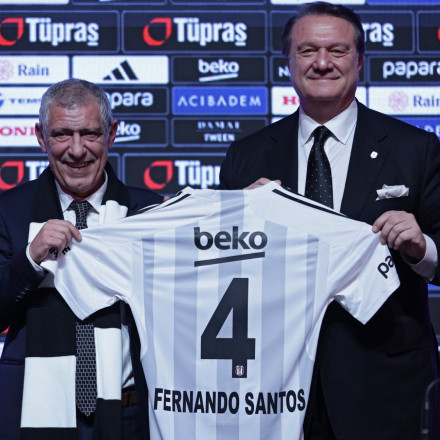 Εφιαλτικό ντεμπούτο για Φερνάντο Σάντος - «Έφαγε» 4άρα η Μπεσίκτας