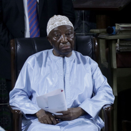 Λιποθύμησε στην τελετή ορκωμοσίας του ο νέος πρόεδρος της Λιβερίας