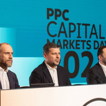 ΔΕΗ: Επενδύσεις 9 δισ. ευρώ έως το 2026. Τέλος στις λιγνιτικές μονάδες