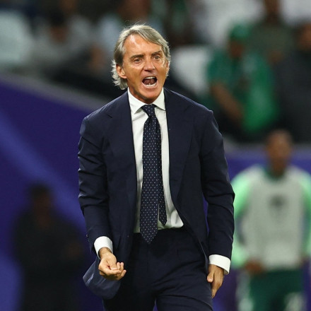 Ο Μαντσίνι εγκατέλειψε τον πάγκο στα πέναλτι και προκάλεσε αντιδράσεις! [vid]