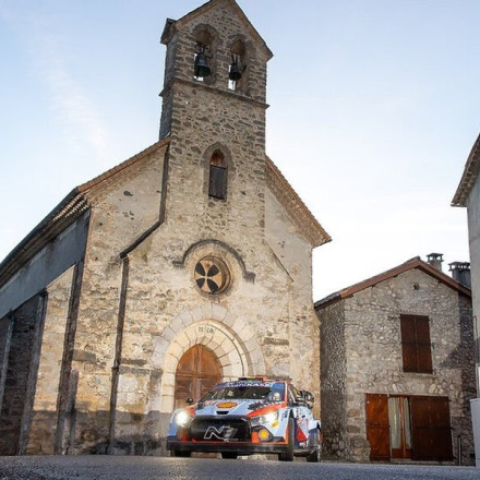 WRC 2024 Ράλι Μόντε Κάρλο:  Ο Neuville νικά τον Ogier και τερματίζει πρώτος