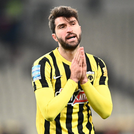 Επιστρέφει στην Ελλάδα ο Ανσαριφάρντ για ομάδα - έκπληξη!