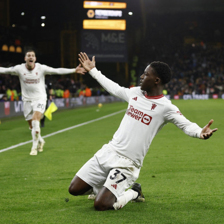 Ασύλληπτη ματσάρα, 4-3 η Γιουνάιτεντ τη Γουλβς στο 90+7' με ήρωα έναν... 18χρονο