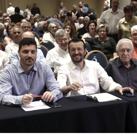 Παππάς κατά Τεμπονέρα - «Προσωπικές στρατηγικές, υποκλαπείσες έδρες»