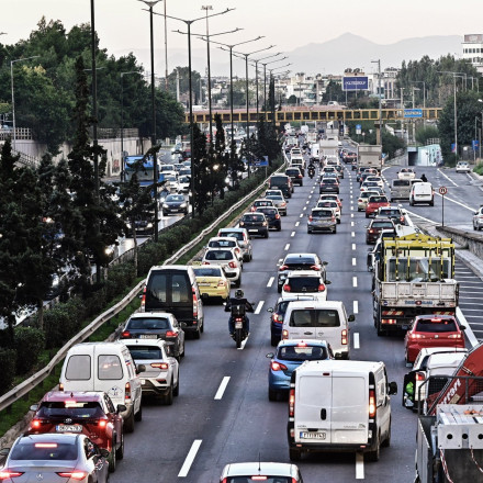 Κίνηση τώρα: Κυκλοφοριακό «έμφραγμα» στον Κηφισό λόγω τροχαίου
