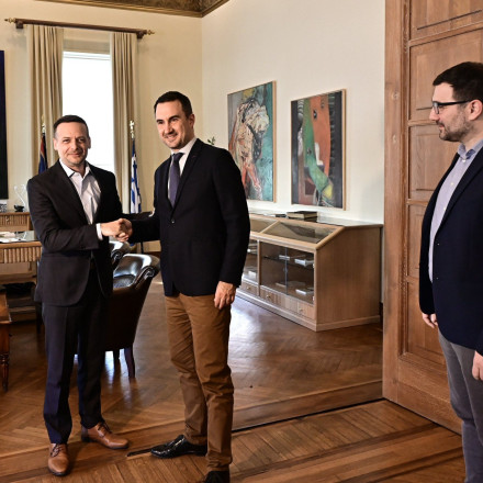 Κάτι κινείται στην κεντροαριστερά - Ο Δούκας, ο Χαρίτσης και η εκδήλωση των «3»