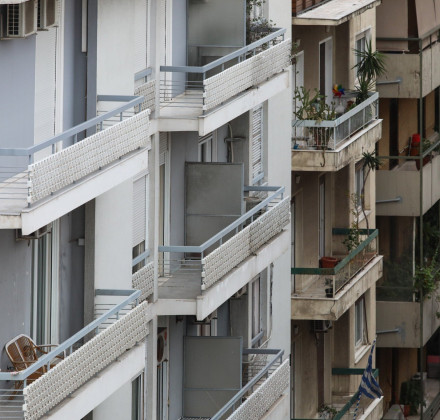 «Αναβαθμίζω το σπίτι μου 2»: Ποια είναι τα κριτήρια για την ενεργειακή αναβάθμιση κατοικιών «Αναβαθμίζω το σπίτι μου 2»: Ποια είναι τα κριτήρια για την ενεργειακή αναβάθμιση κατοικιών