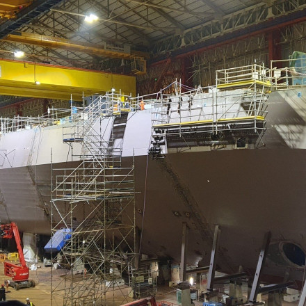 Από τα ναυπηγεία Σαλαμίνας στις γαλλικές φρεγάτες FDI