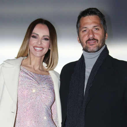 Couple goals: Τι φόρεσαν αγαπημένα ζευγάρια της showbiz αυτή την εβδομάδα