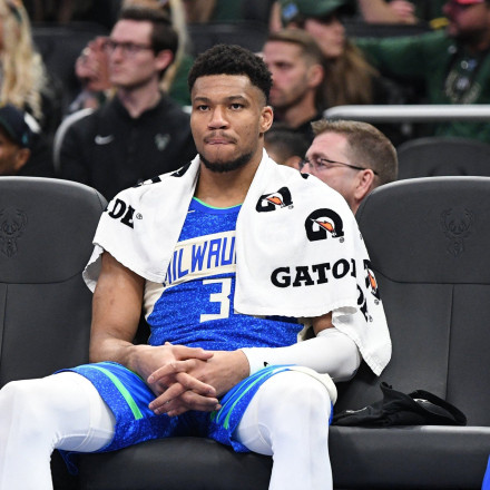 Μπακς: Συντριβή για τα «ελάφια» από τους Νετς και ο κατήφορος συνεχίζεται με τον Γιάννη στα «πιτς»