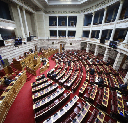 Ιστορικό χαμηλό στην υπερψήφιση νομοσχεδίων από την αντιπολίτευση - Στο «κόκκινο» η πολιτική πόλωση Ιστορικό χαμηλό στην υπερψήφιση νομοσχεδίων από την αντιπολίτευση - Στο «κόκκινο» η πολιτική πόλωση