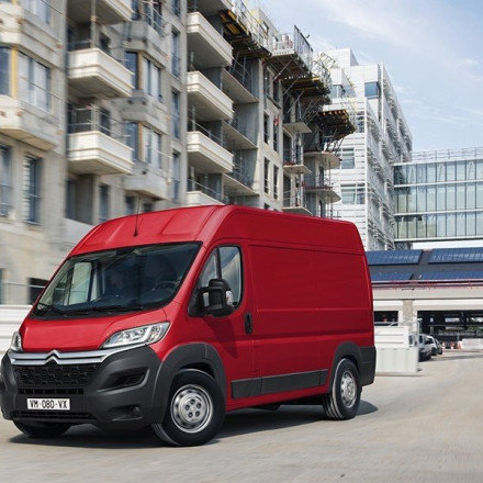 Citroen Jumper: 30 χρόνια εξέλιξης με προτεραιότητα τους επαγγελματίες