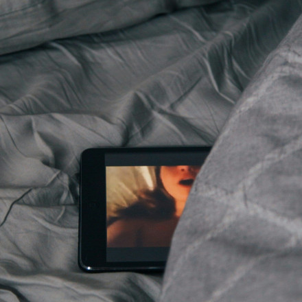 Ελεύθερος ο 13χρονος που διακινούσε γυμνές φωτογραφίες φίλης του - «Έκανα λάθος»