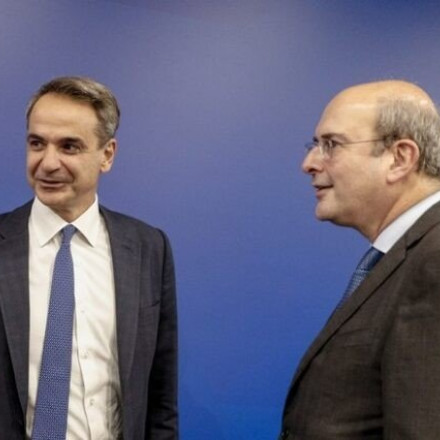 Χατζηδάκης: Άνω των 800 ευρώ ο κατώτατος – Πιθανό το επίδομα Πάσχα σε ευάλωτους