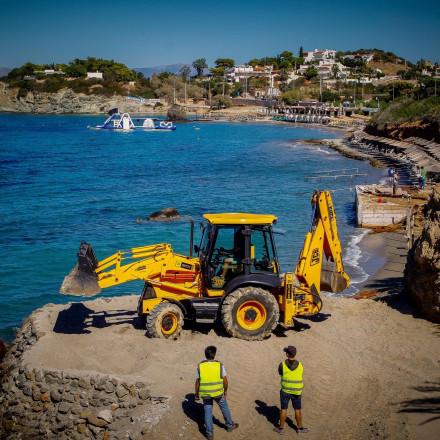 Όλες οι αλλαγές στον αιγιαλό - Έρχονται πρόστιμα και κατεδαφίσεις