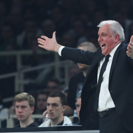 Επικός Ομπράντοβιτς για το πότε θα αποσυρθεί: «Έχω έναν φίλο, θα μου το ψιθυρίσει»