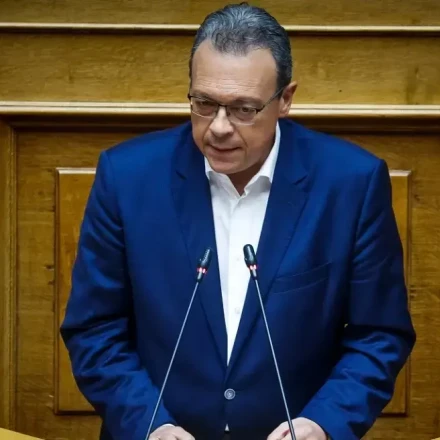 Φάμελλος: Δεν έχουμε χρόνο για αυθεντίες και κομματικούς εγωισμούς - Κίνδυνος ηγεμονίας του Μητσοτάκη