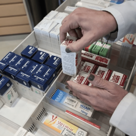 Δαγρές (Αντιπρόεδρος ΦΣΑ): Στο χειρότερο επίπεδο της τελευταίας 15ετίας οι ελλείψεις φαρμάκων, διεθνώς - Για πρώτη φορά ελλείψεις σε γενόσημα