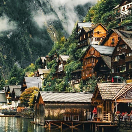 Αυστρία: Το διάσημο χωριό Χάλστατ σήκωσε φράχτη για να εμποδίζει τους τουρίστες