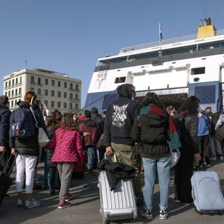 Aκτοπλοϊκά εισιτήρια: Στα ύψη οι τιμές για τους δημοφιλείς προορισμούς - Και νέες αυξήσεις προσεχώς