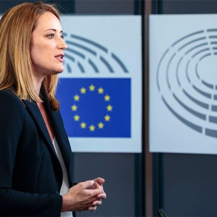 Μέτσολα για τη σύγκρουση τρένων στα Τέμπη: «Η σκέψη μας είναι με τον ελληνικό λαό»