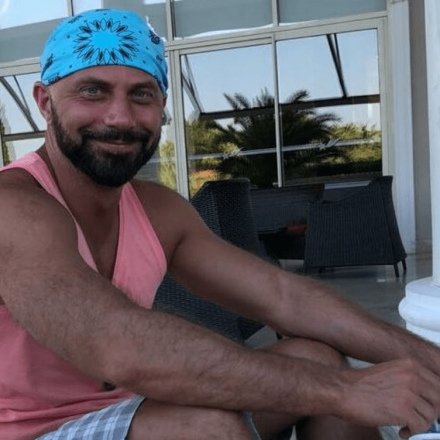 Ρωσία: Δολοφονήθηκε κορυφαίος ιολόγος που έφτιαξε το εμβόλιο Sputnik V