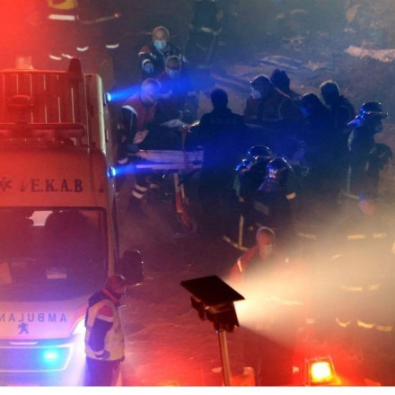 Σύγκρουση τρένων στα Τέμπη: Συγκλονίζουν οι μαρτυρίες επιβατών [vids]