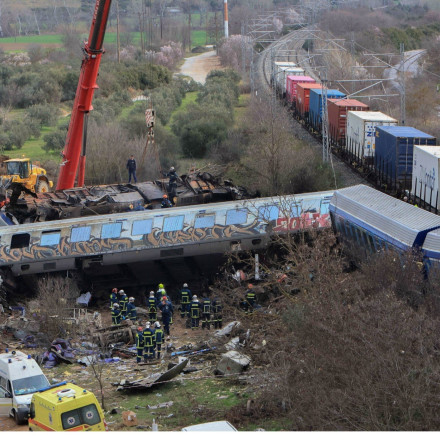 Σύγκρουση τρένων στα Τέμπη: 24ωρη απεργία σήμερα σε Μετρό και Σιδηρόδρομο