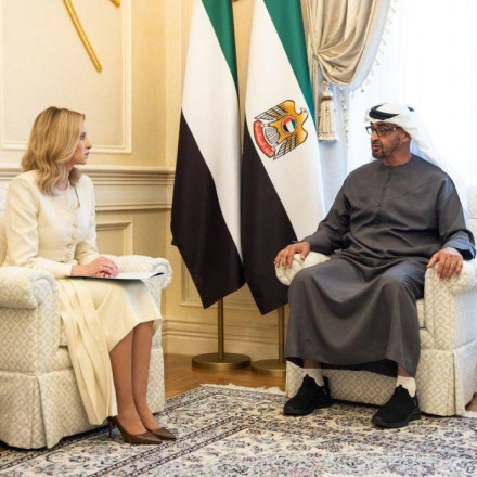 Ουκρανία – ΗΑΕ: Η Ολένα Ζελένσκα στα Ηνωμένα Αραβικά Εμιράτα