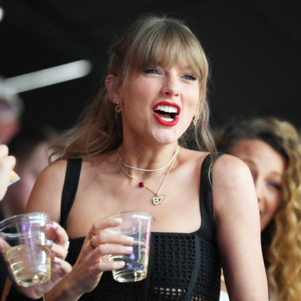 Πώς η Τέιλορ Σουίφτ αναγκάζει τη Ρεάλ Μαδρίτης να... μετακομίσει από το «σπίτι» της