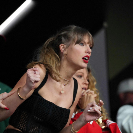 Κι όμως, γίνεται: Η Ρεάλ Μαδρίτης αλλάζει το πρόγραμμά της ελέω... Τέιλορ Σουίφτ