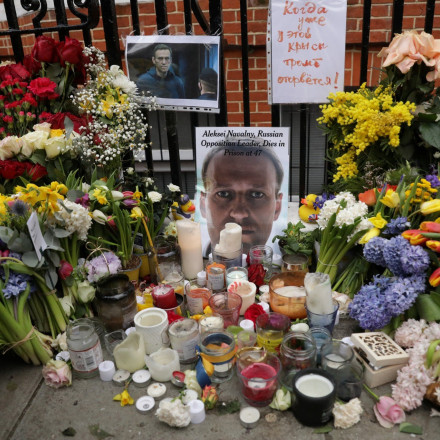 Συνεργάτες του Ναβάλνι αποκαλύπτουν: Γραφεία τελετών δεν αναλαμβάνουν την κηδεία