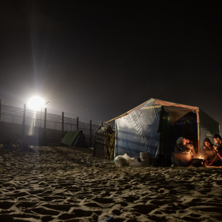 Γιγαντιαίο camp χτίζεται έξω από τη Γάζα - Θα υποδεχθεί Παλαιστινίους πρόσφυγες;