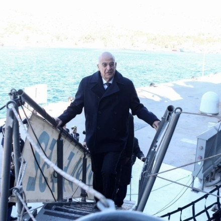 Είναι επίσημο: Ο Δένδιας «ξήλωσε» τις διοικήσεις των στρατιωτικών νοσοκομείων - Ποιοι φεύγουν