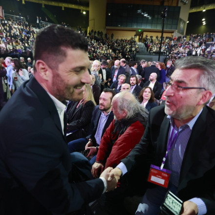 Τεμπονέρας μετά την «βόμβα» Τσίπρα: «Ώρα να μιλήσει ο κόσμος του ΣΥΡΙΖΑ»