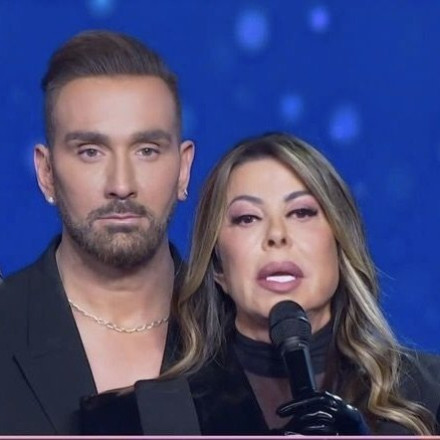 Άντζελα Δημητρίου: Η εμφάνιση στο J2US μετά την απώλεια της μητέρας της