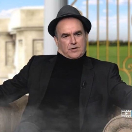 Παπανδρέου και Μητσοτάκης μαθαίνουν τα νέα της Ελλάδας από τον Άγιο Πέτρο