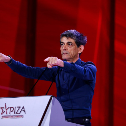«Προειδοποίηση» Καρανίκα στους 87: Μην εκπλαγείτε αν δείτε τον κόσμο θυμωμένο έξω από την ΚΕ