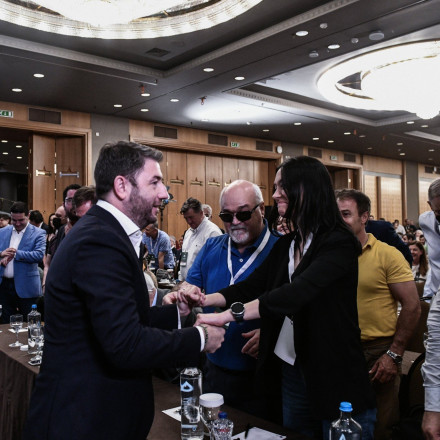 «Αντάρτικο» στην ΚΟ του ΠΑΣΟΚ για τα μη κρατικά Πανεπιστήμια