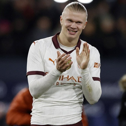 Επικός Χάαλαντ: «Χτύπησε» ξανά στο Snapchat και έριξε το ίντερνετ ως... Σρεκ (pics)