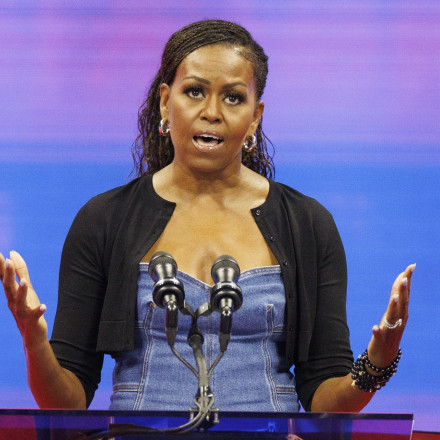 Η Μισέλ Ομπάμα ξεκαθαρίζει αν θα είναι υποψήφια πρόεδρος στη θέση του Μπάιντεν