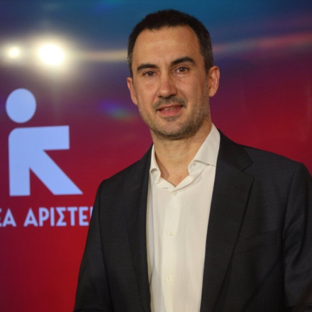 Χαρίτσης σε προοδευτικές δυνάμεις: Κοινή πρόταση δυσπιστίας κατά της κυβέρνησης