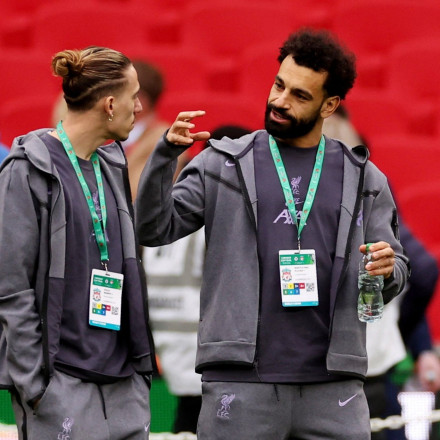 Τρομερή καζούρα σε Σαλάχ - Ο Τσιμίκας του έκανε «ποδιά» στην προπόνηση