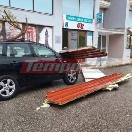 Ανεμοστρόβιλος στο Μεσολόγγι «σάρωσε» ακόμη και το νεκροταφείο