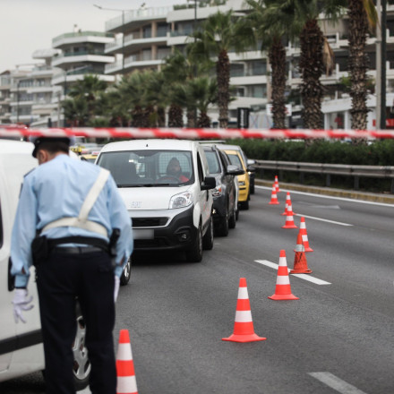 Έσπασε αγωγός της ΕΥΔΑΠ στο Χαλάνδρι - Κλειστή η οδός 25η Μαρτίου