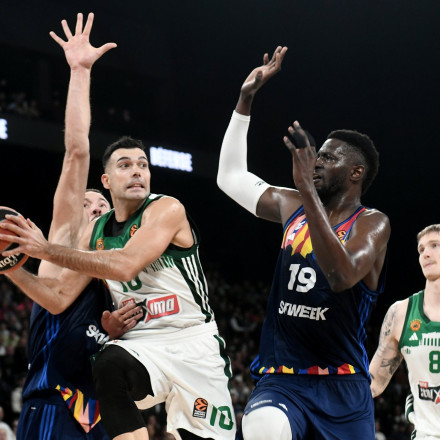 Με φόρα απ' τη Μαδρίτη οι πράσινοι και «άρωμα» τετράδας