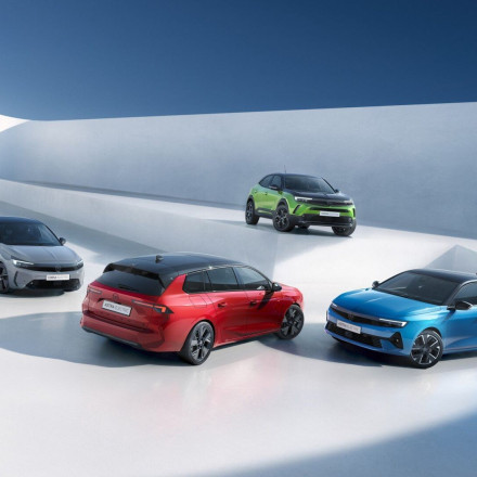 Η γκάμα ηλεκτρικών οχημάτων της Opel